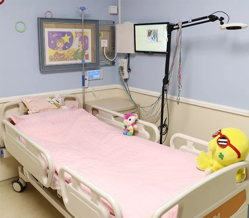 6岁孩子抽搐脑电图没问题,6岁儿童抽搐检查脑电图都正常