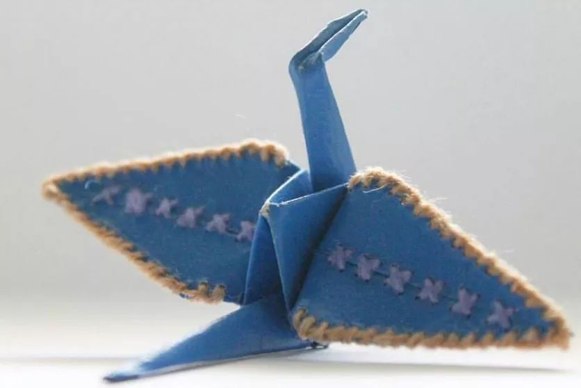 每天折一个千纸鹤,每天折一只纸鹤