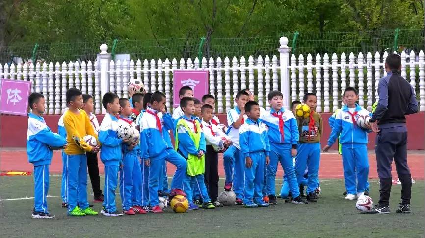 鄂尔多斯足球培训,鄂尔多斯足球培训成人