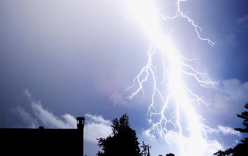 雨天户外运动注意什么,雨天户外运动所具备的要素