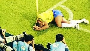 足球十大球星卡卡,足球史上十大红牌排名