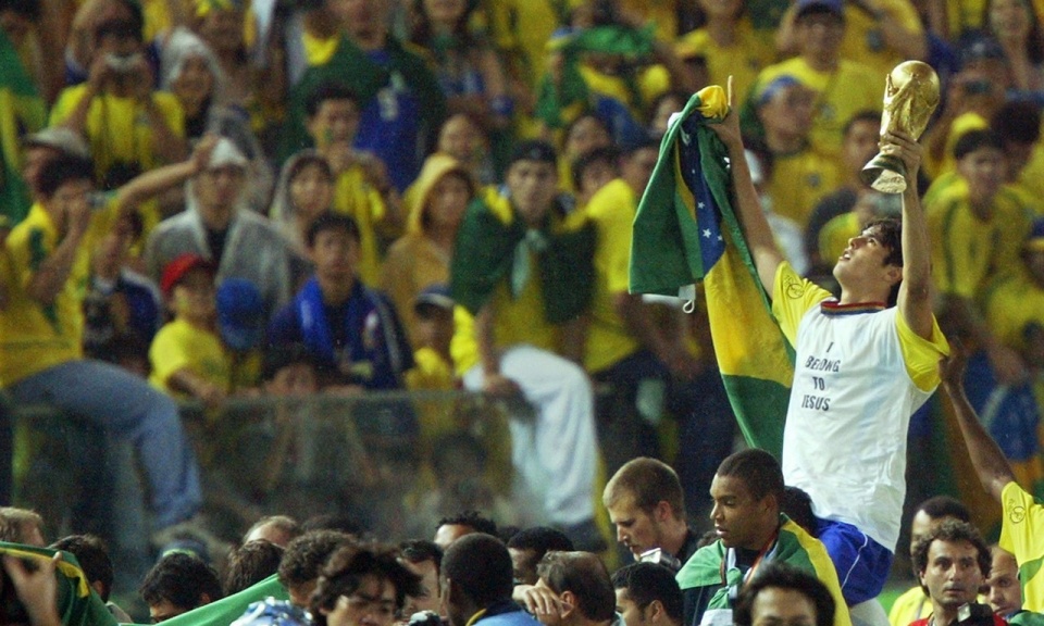 卡卡意气风发,鲜衣怒马少年时卡卡