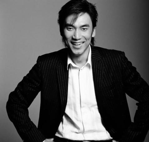 曾凭一首歌爆红二婚后却跳楼,凭借一首歌走红大江南北