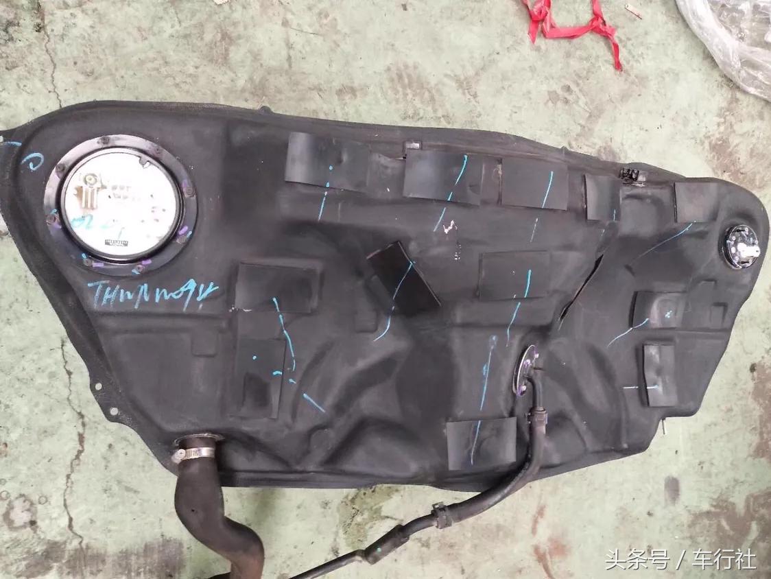 锐志拆车件出售,锐志拆车配件批发市场大全