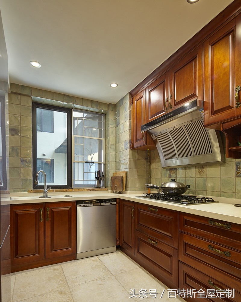 橱柜最新设计简单实用大气,橱柜装修设计总有一款适合你