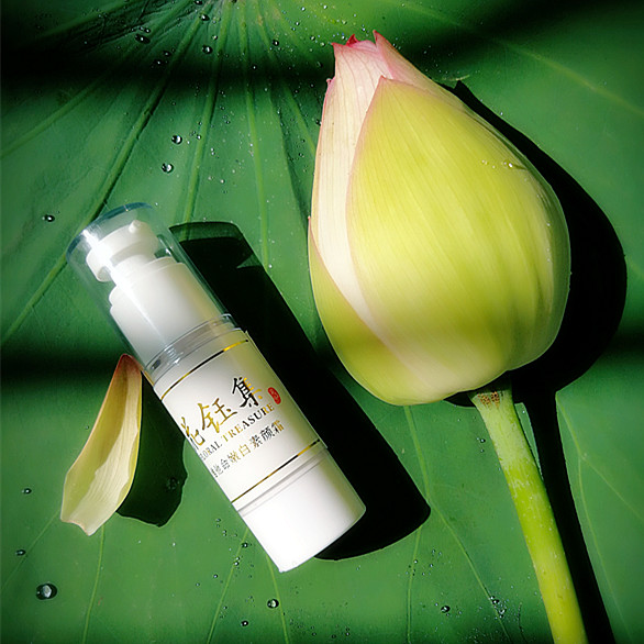 夏天素颜霜推荐定妆,什么素颜霜持久美白不脱妆干皮