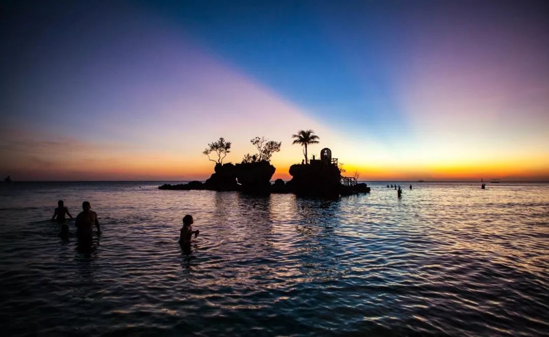 长滩岛开岛时间最新消息,长滩岛怎么没有直飞了