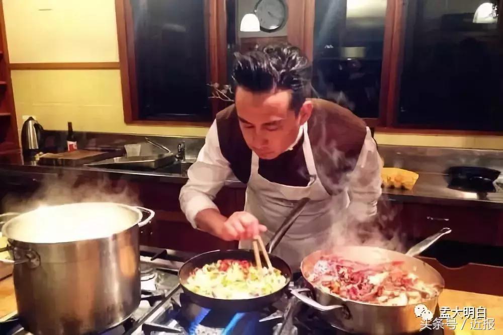 是不是所有重庆男孩都像王俊凯这样擅长做饭？