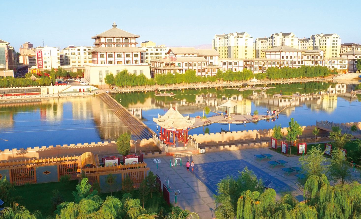 徒步旅行需要很大的勇气和毅力,徒步就是一次治愈和被治愈的旅途