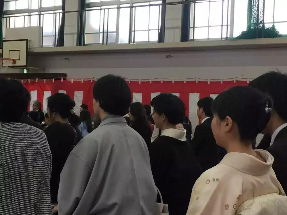 职业妈妈和全职妈妈,职业妈妈与全职妈妈