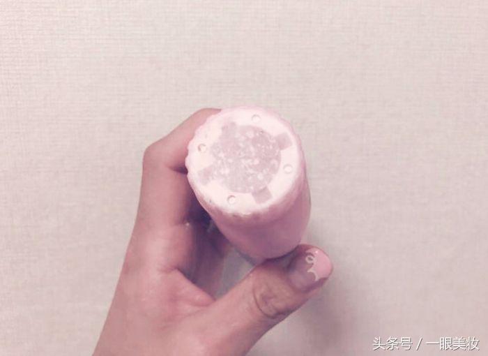 多种用途轻薄解油腻，泰国网红BB粉