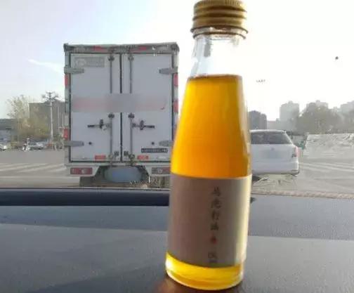 绵阳人讨厌的这个野果子，有人专门来捡赚钱……