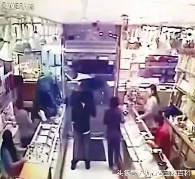 玉石收藏一周动态：千禧一代成为钻石最大消费群体！