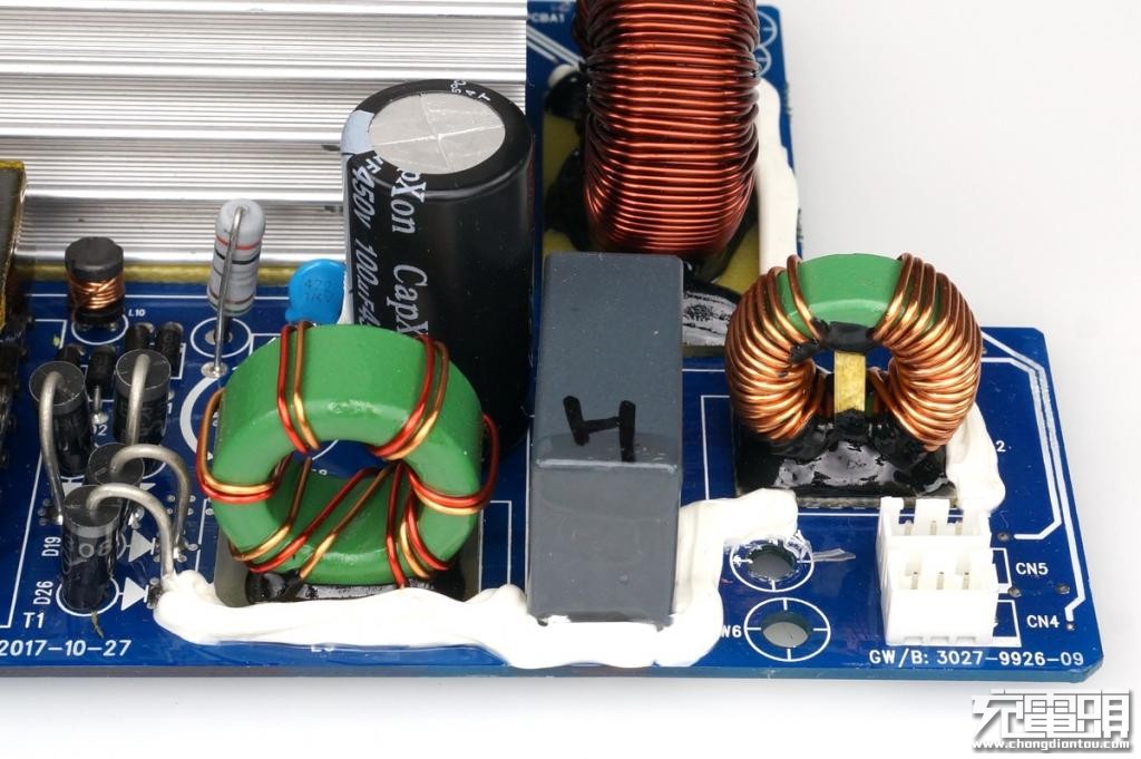 电小二户外电源拆解,电小二户外电源拆机