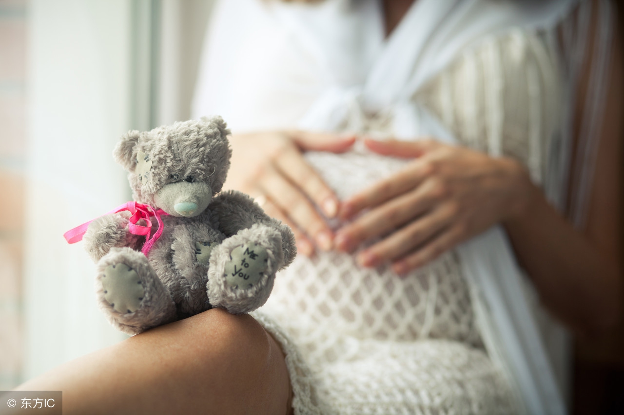 怀孕三个月小肚子下坠疼怎么回事,怀孕三个月躺下的时候肚子拉扯疼