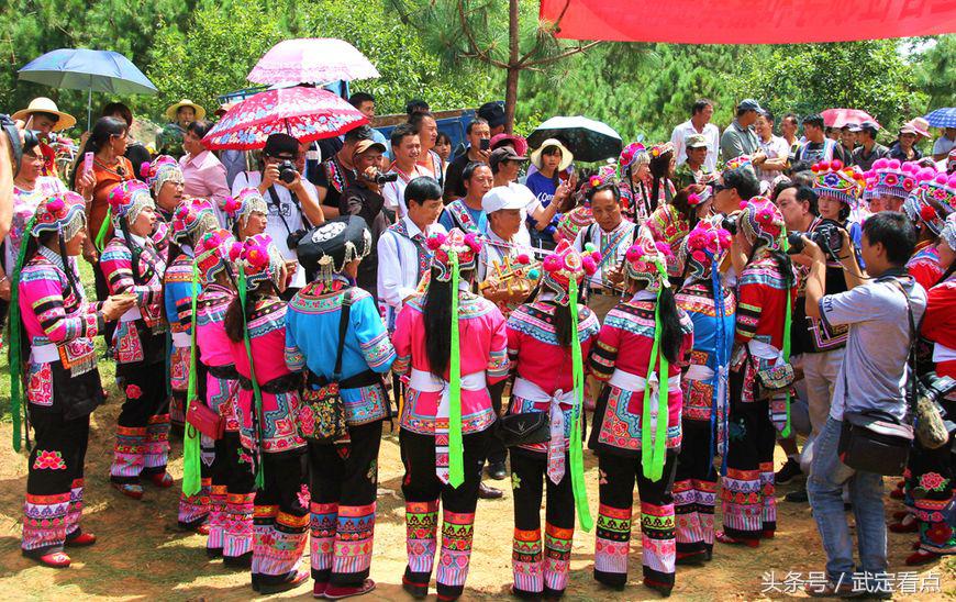 彝族——有米有丝共兴旺