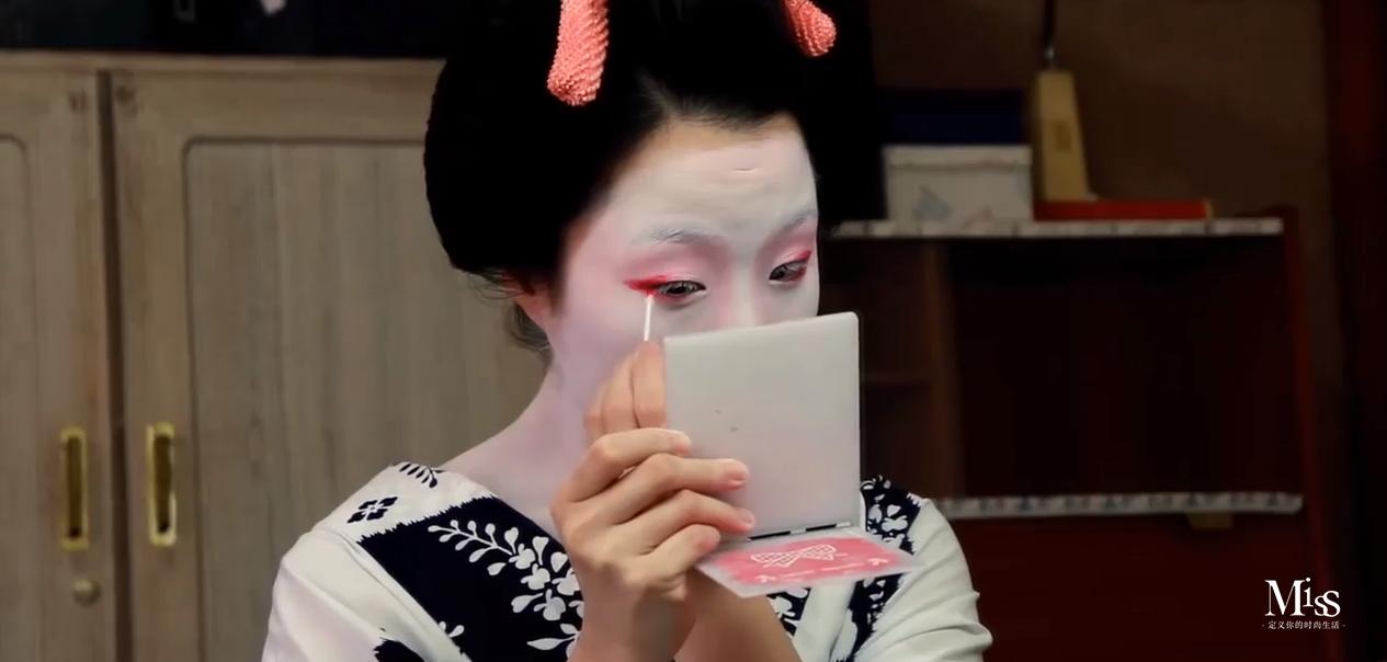 日本艺伎妆有哪些特点,日本艺伎妆是干什么的