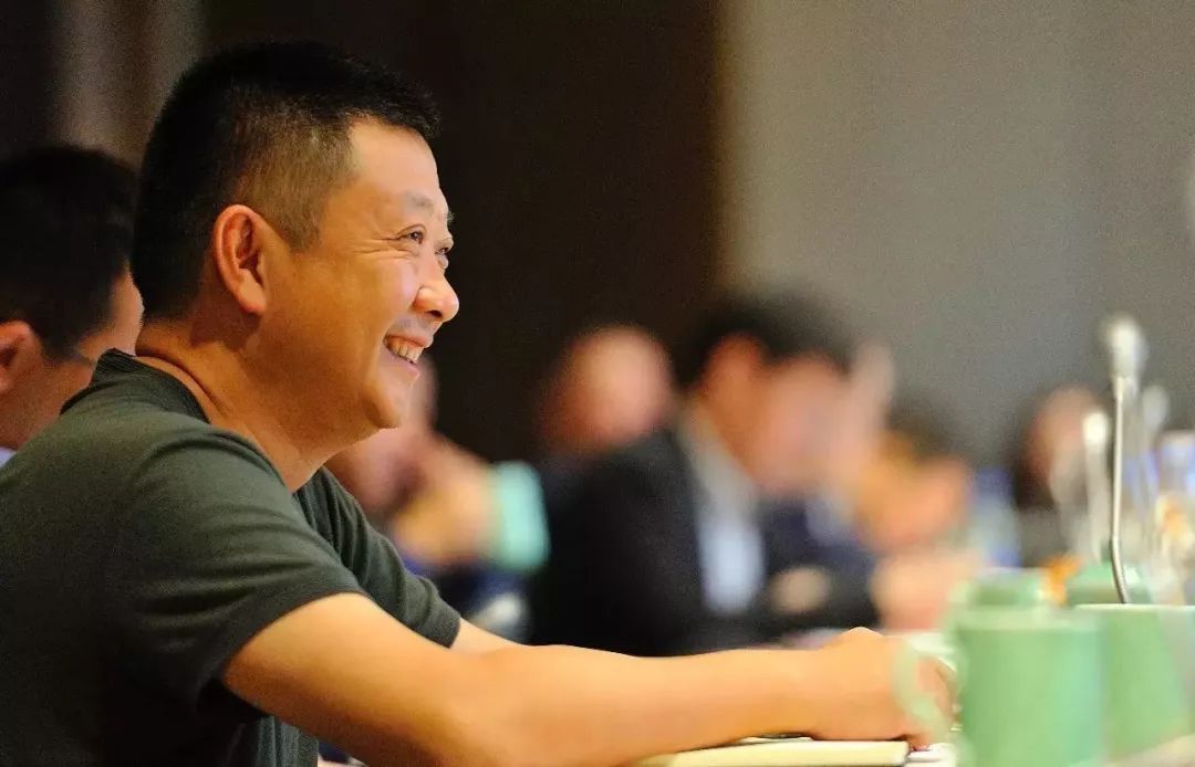 盛名之下，海底捞的荣耀与隐忧