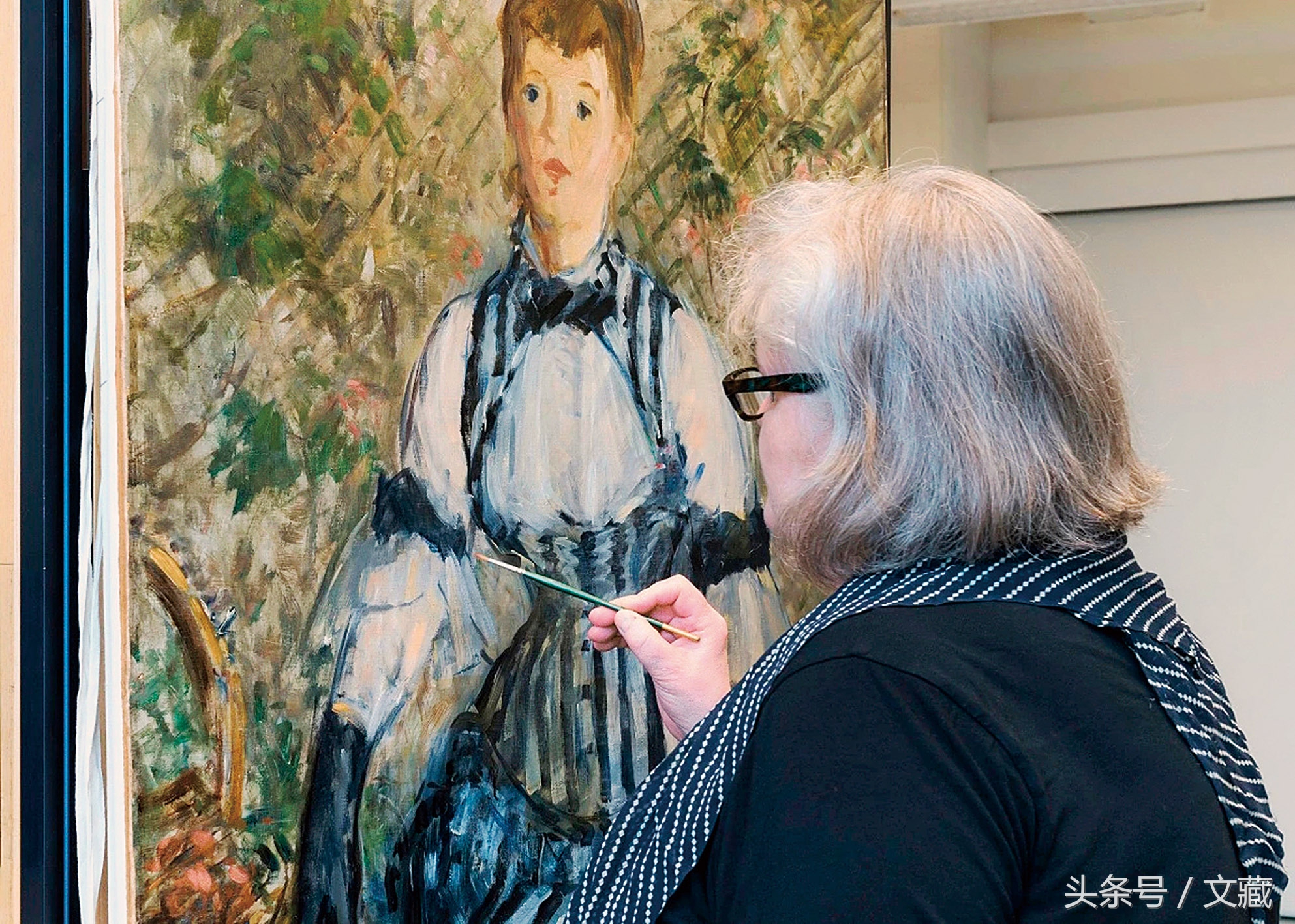 这条裙子到底是什么颜色？复原马奈《穿着条纹裙子的女人》