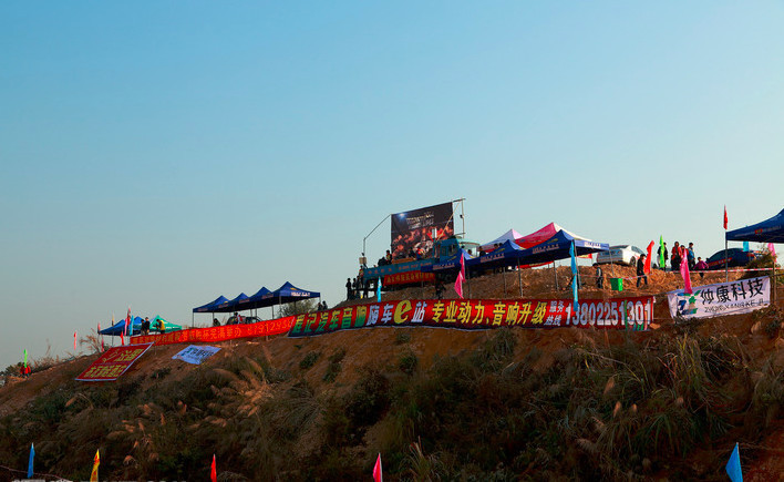 毕业就去种地？！最近大学圈流行搞“农学院”