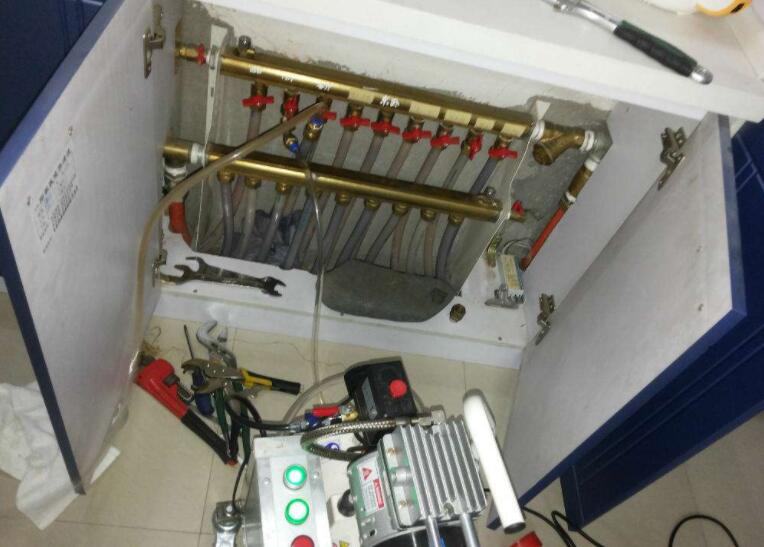 暖气供热不热的解决方法,暖气不热到什么部门才能解决问题