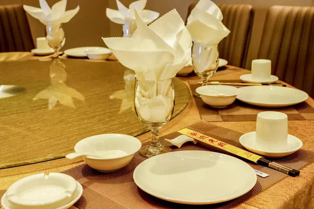 珠海海鲜餐厅湾仔店,珠海最出名的海边海鲜餐厅