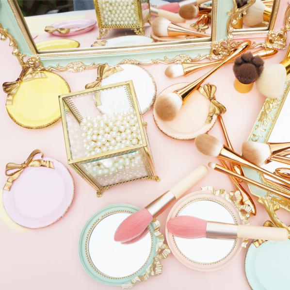 怎么选化妆刷材质,化妆刷套装新手初学怎么选