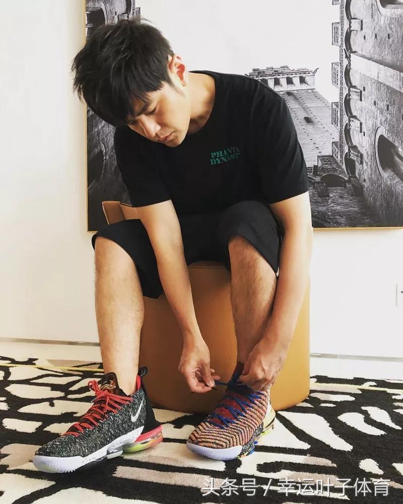 9月最贵球鞋排行top10，你喜欢的都上榜了吗？