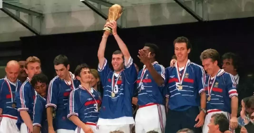 足球没有过不了的坎特,坎特洛特过不去的坎