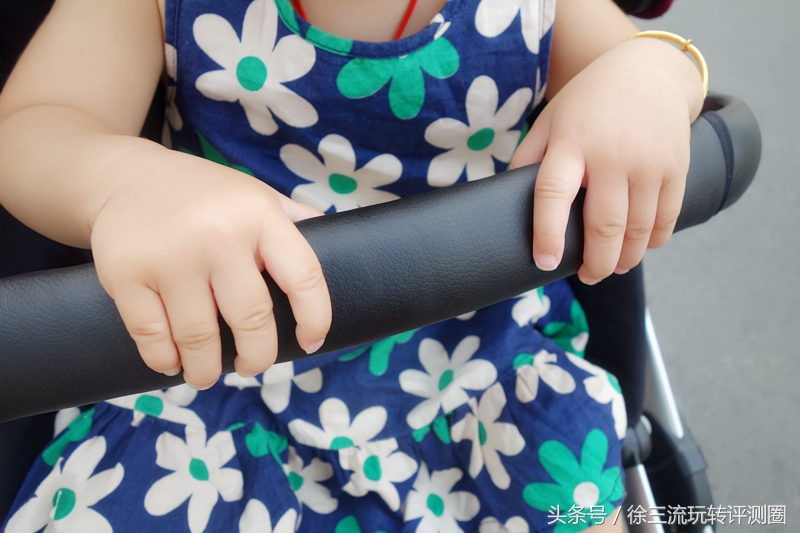 hbr虎贝尔婴儿推车安装,hbr虎贝尔婴儿车折叠