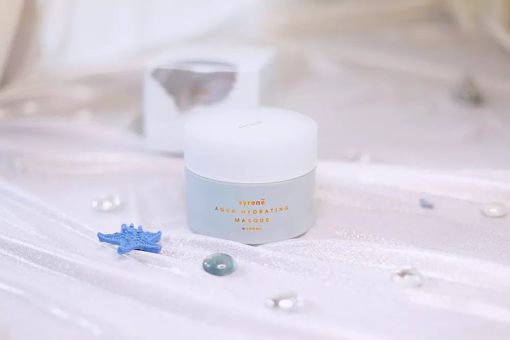 秦岚参加米兰时装周,上海时装周走秀秦岚