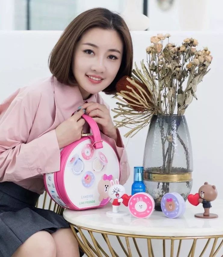 作为一个“LINEFRIENDS”重度患者，此刻少女心和钱包都大型不保！