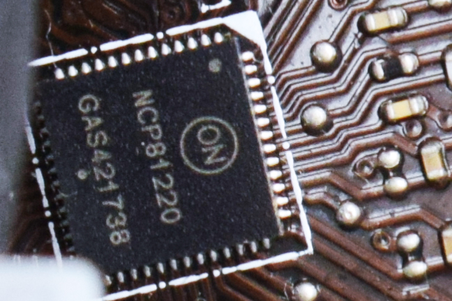 微星宙斯盾aegis3评测,微星宙斯盾aegis3增加内存条