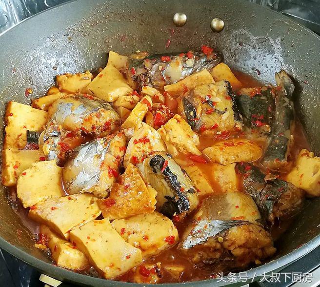 鲅鱼炖豆腐和鲅鱼炖粉条哪个好吃,鲅鱼炖豆腐简单又好吃的做法大全