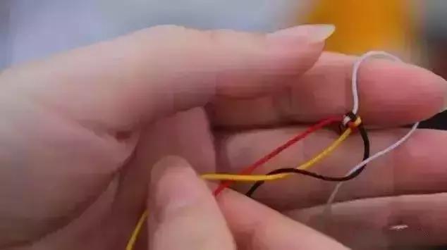 文玩手串绳子打结方法,文玩手串金刚结打结的方法