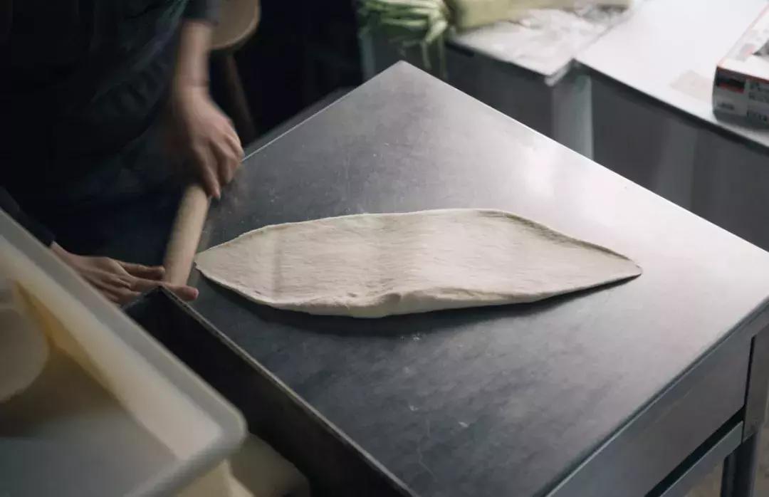 石窑面包店内实拍视频,天然酵母的石窑面包店