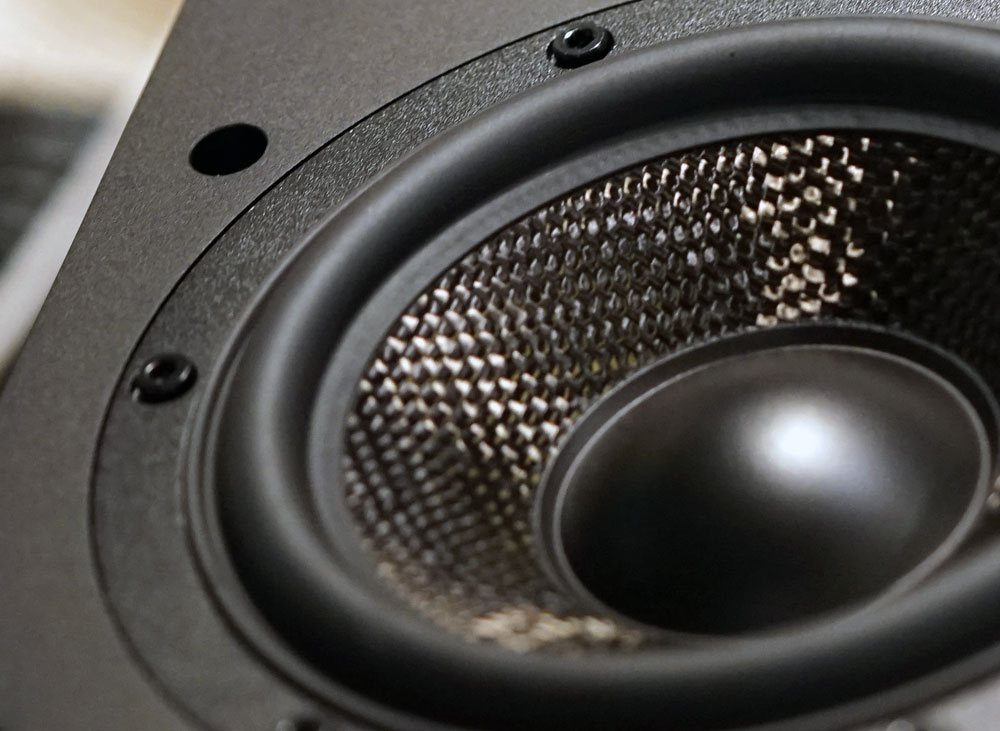 这箱子玩影院的话，建议可以直接买7支！钢铁侠H2音箱试用报告