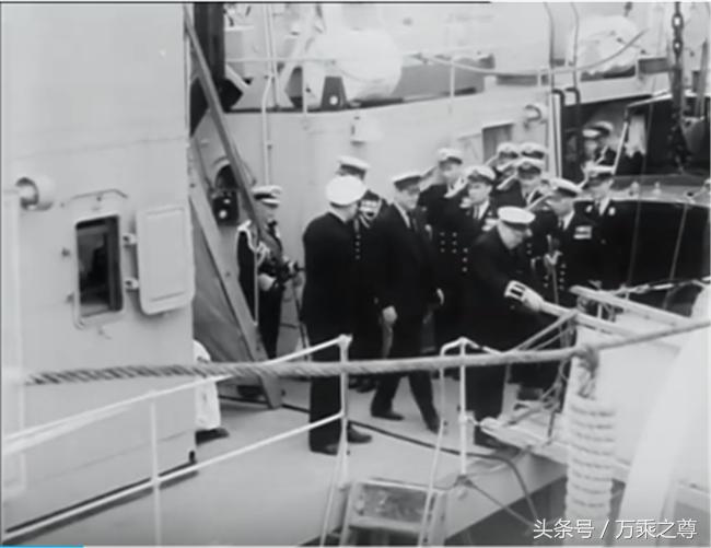 1953年英国阅舰式有多少军舰参加,大英帝国阅舰