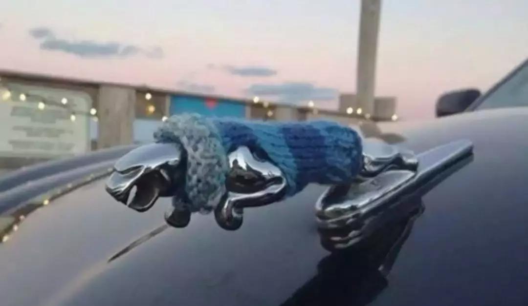 国庆放假回家，看到我妈做的新拖鞋，我哭了……