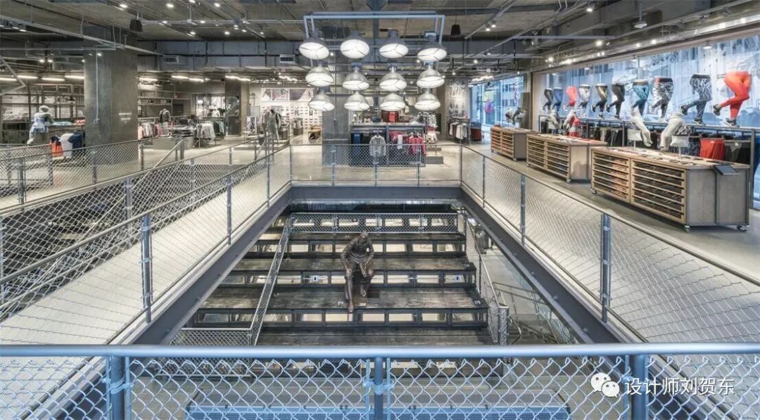 阿迪达斯曼哈顿商业广场店,阿迪达斯主题运动馆