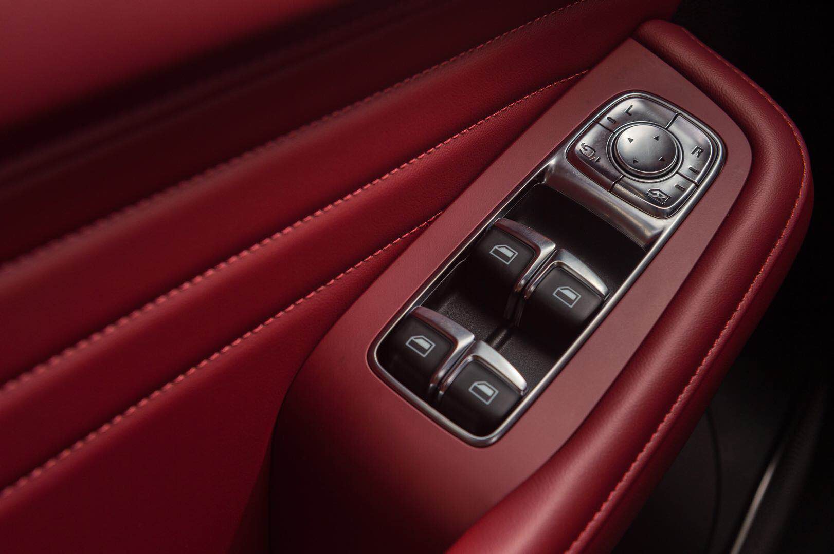 路虎并线辅助功能,路虎四驱耦合器