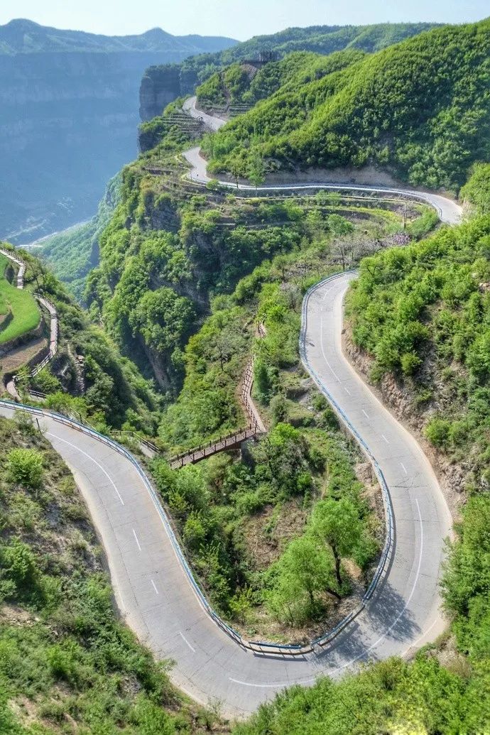 郑州出发自驾最美路线,郑州周边最美的自驾公路