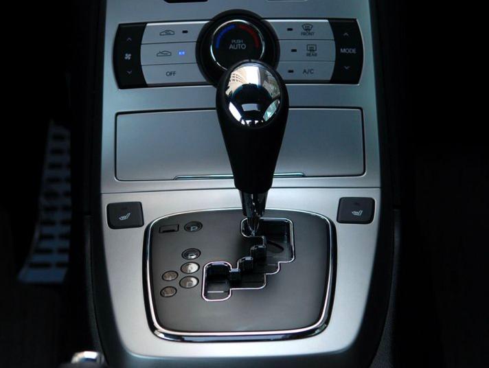 08年的标致206,08年标致206cc二手多少钱