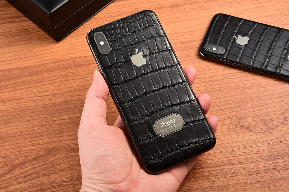 iphonexsmax对比iphone11,iphonexsmax黑色看起来很花