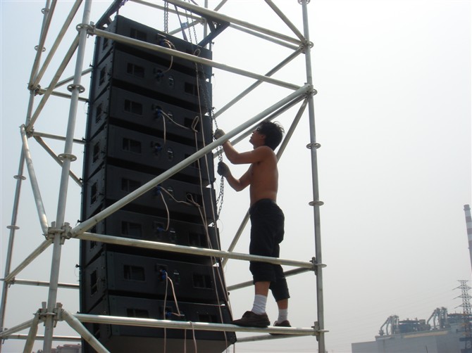 分析歌手唱歌技巧和发声方法,歌手唱歌换气的正确方法和技巧