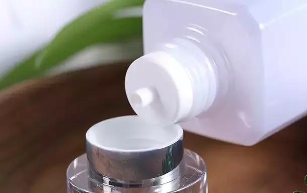 用了好几套的水乳,用过最好用的水乳干皮