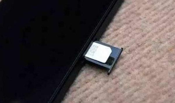 现在iphone卡贴机靠谱么,iphone电信卡贴机