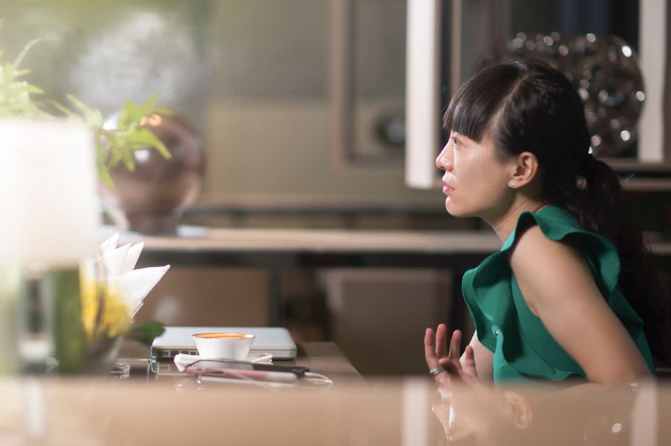 沿着42.195公里的跑道，她们奔向生活的远方