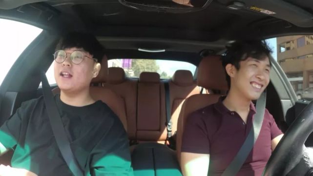 搭上玛莎顺风车车主说比思域还便宜！