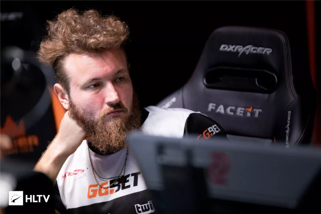 CS:GO|人均鬼才!职业哥签名贴纸盘点,CaptainMo不亏是CN信仰